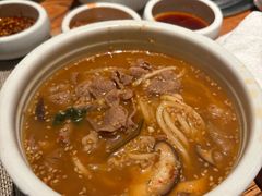 韩式牛肉火锅面-萨拉伯尔(燕莎友谊商城店)