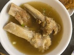 -白杨包子(通达街店)