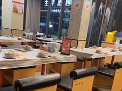 -肥肥虾庄·金牌油焖大虾(东湖欢乐谷店)