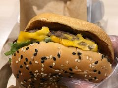 安格斯厚牛培根堡-麦当劳(沙河店)