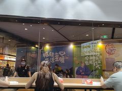 -魔都三兄弟酸辣粉·蘸卤炸串(虹桥万科店)
