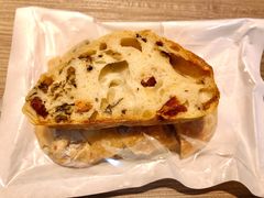 梅干菜辣肠恰巴塔-屋裡·Union Bakery(龙江路店)