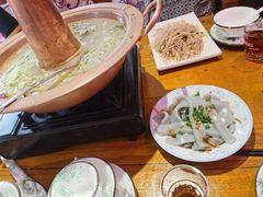 -民食香·腊排骨野生菌美食(木府店)
