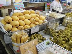 -瓦洛洛传统市场