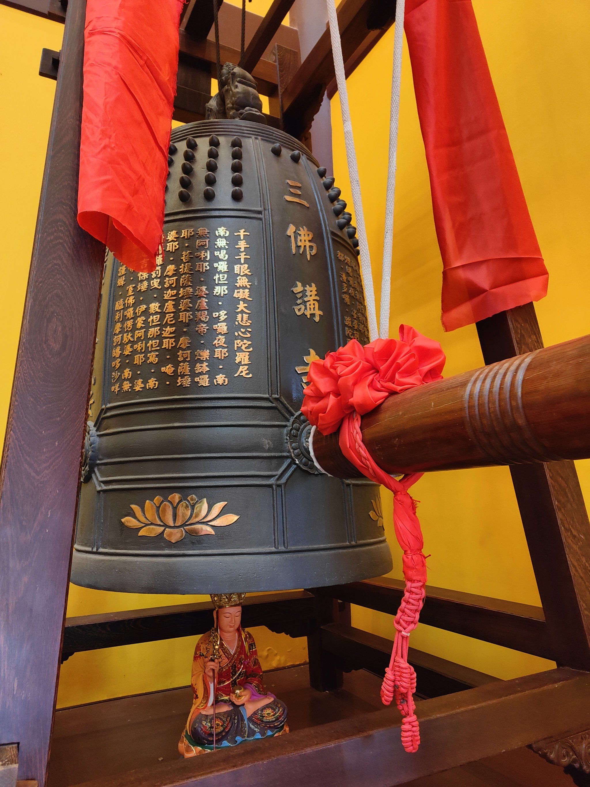 🙏为什么这届年轻人爱上了寺庙旅游