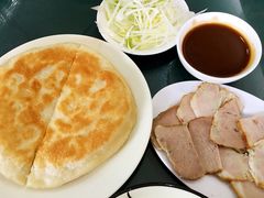-李连贵酒家熏肉大饼(昆明街店)