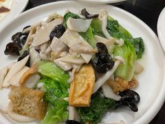 小炒素什锦-邢家锅贴老店·非遗·开封菜(金明广场店)