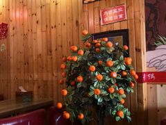 -愉肴麻辣香锅(中山路店)