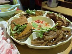 辣卤拼盘-麻辣英雄重庆火锅(二城广场店)