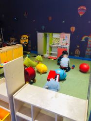 -Mini Me儿童美发王国(友好时尚购物城店)