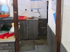 -长人馄饨铺(解放街店)