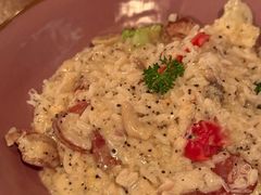 -SISTERS BAR RESTAURANT川意酒馆(嘉善老市H楼店)