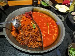 番茄鸳鸯锅-珮姐老火锅(新街口店)