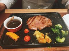 安格斯(ANGUS)厚切牛排-必胜客(新中纬店)