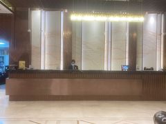 -和颐至尊酒店(上海人民广场南京路步行街店)