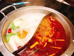 畅吃鸭血-吴记老锅底麻辣火锅(福州路店)