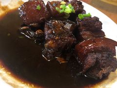 -杭州六谷生态休闲农庄有限公司