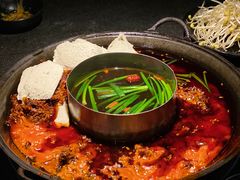-渝涯重庆豆花老火锅(中赢国际店)