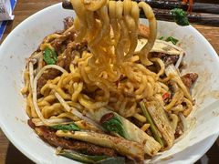 生爆牛肉面-寻裕记·现炒浇头面(人民广场店)