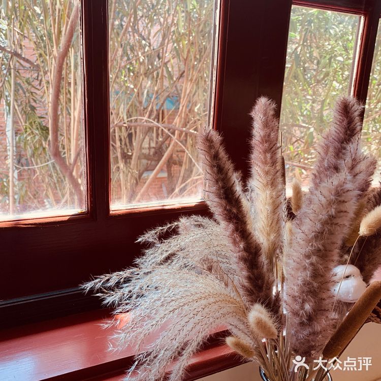 慵懒自在又惬意的初春～在这家满满法式浪漫情怀的餐厅用