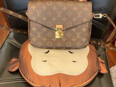 -聚云奢二手奢侈品黄金手表包包回收·中古店(中福城店)