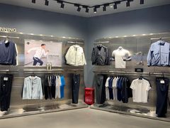 -迪桑特DESCENTE(青岛山东路万象城店)