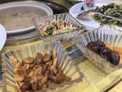 -宣威年猪饭·二十年云南家常菜·特色小炒肉(金碧店)