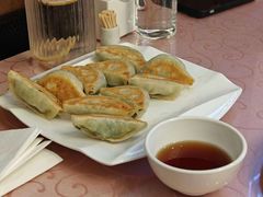 韭菜鸡蛋锅贴-烤肉宛饭庄(南礼士路店)