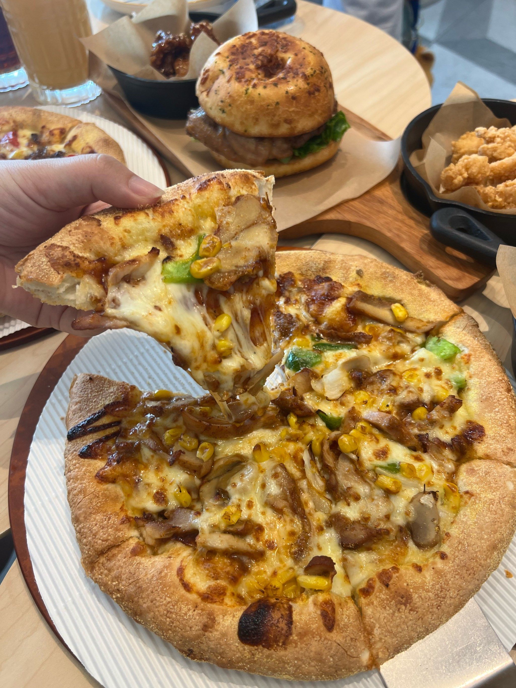 必胜客披萨优惠来袭咯