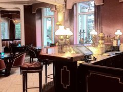 -因特拉肯贝乌里瓦奇大酒店