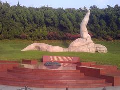 -上海市龙华烈士陵园