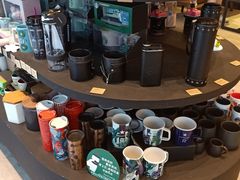 -星巴克臻选(惠州华贸天地1楼店)