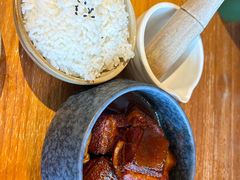 老酒古法红烧肉-檐下风铃酒馆