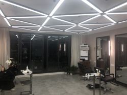 -BOF HAIR BY HONTO