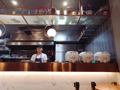 -POKEE VIA&Brunch·维娅(重庆来福士店)