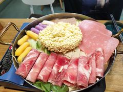 部队锅-李先生的首尔小馆(松江启源广场店)