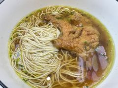 -百年老字号·观振兴蟹黄面·三虾面·苏式面(观前街富仁坊巷店)