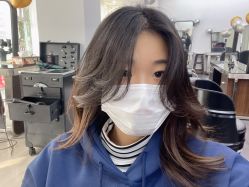 -诗悦发型SALON·圣罗兰店