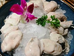 -老牌坊云南鱼豆花火锅(哈西万达店)