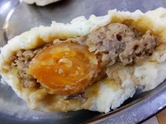 咸蛋黄超人包-老陶包子铺(南大西南村店)