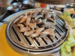 猪颈肉-GOGIYA·咕叽吖韩国传统烤肉店(小榄店)