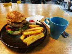 -HELLO 27 意面·沙拉·帕尼尼