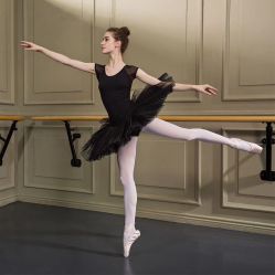 -深舞形体民族舞蹈工作室