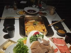 -九鼎轩脆毛肚火锅(南京东路店)