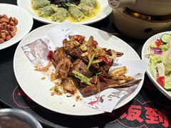 -魏铭鱼头捞饭(晋阳路店)