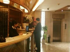 -花湖会所·高端水疗商务泡浴SPA(高新店)