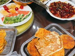 -老兰家传统烧烤炒菜泡馍(小南门店)