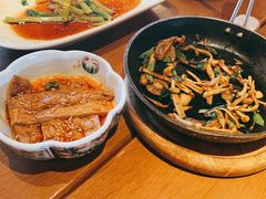 -庆春朴门(前滩太古里店)