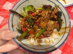 -荆九爷爆炒桥头三嫩(云南北路店)