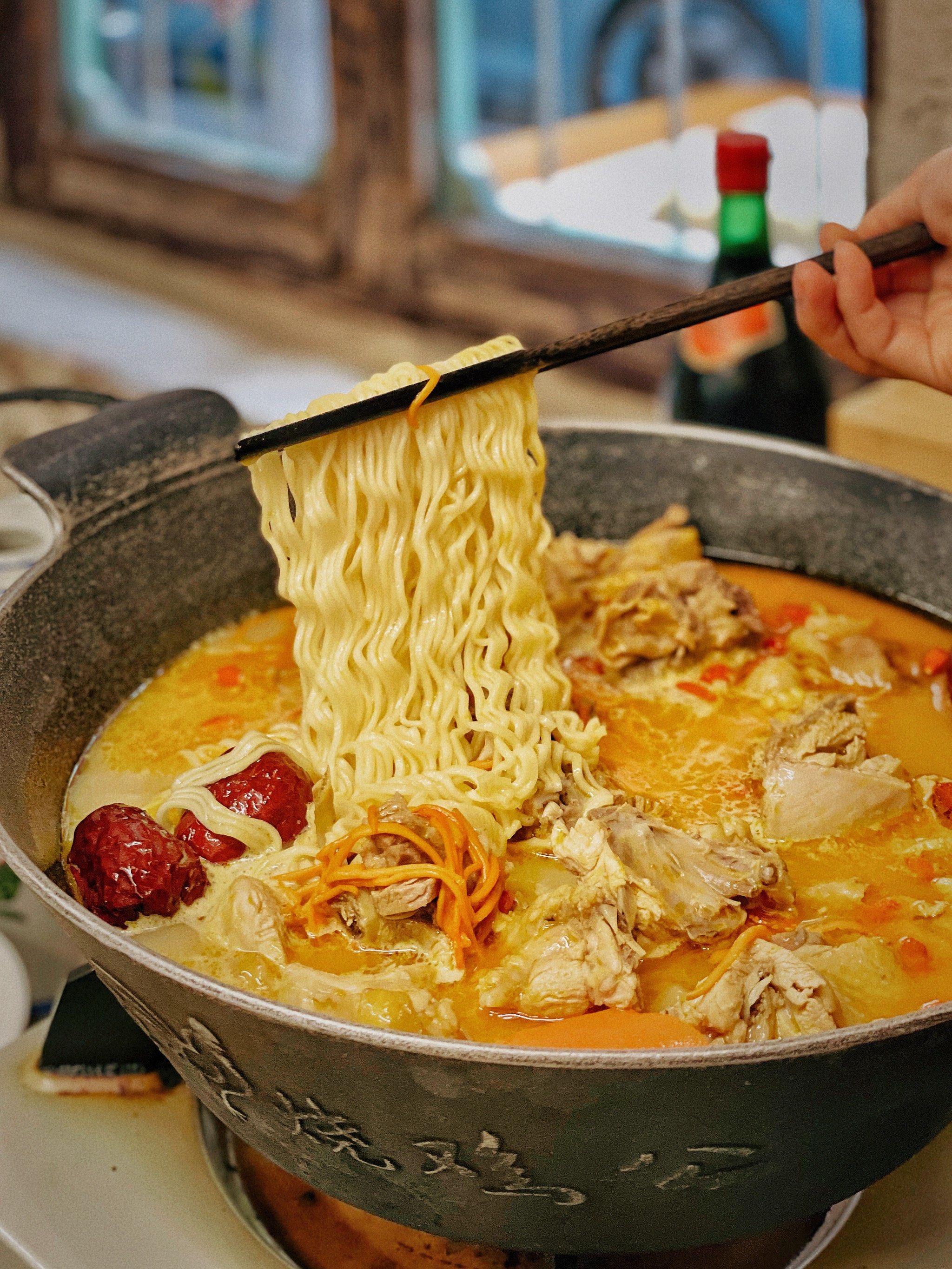 治愈一整个冬天的乐山板栗鸡